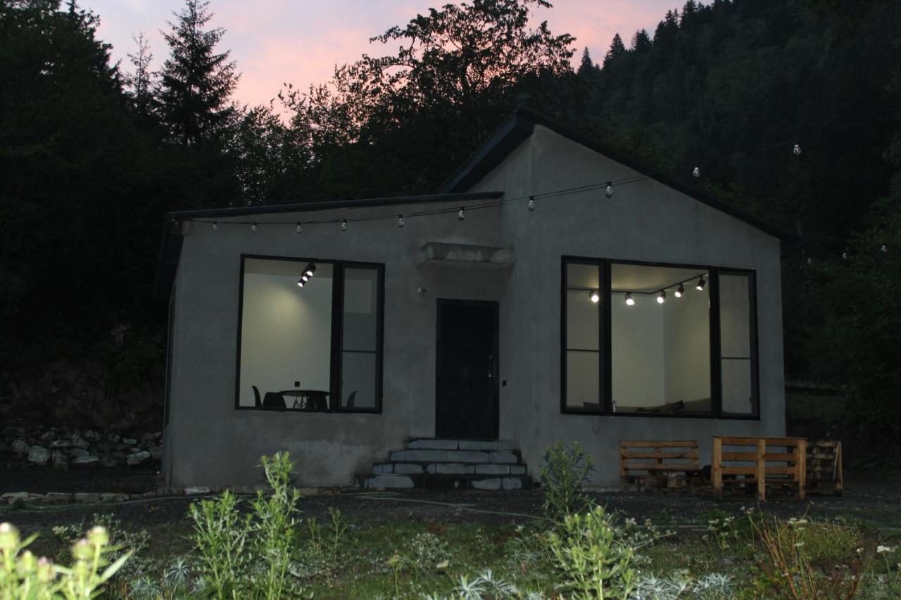 Cozy House In The Forest Borjomi Exteriör bild